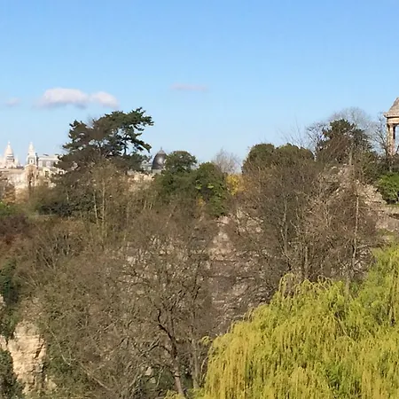 Studio Buttes Chaumont Париж